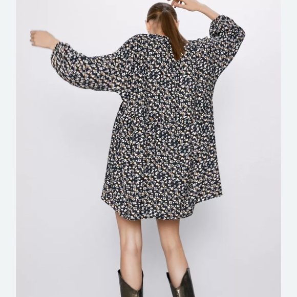 Zara - Floral Babydoll Mini Dress - Picture 2 of 4